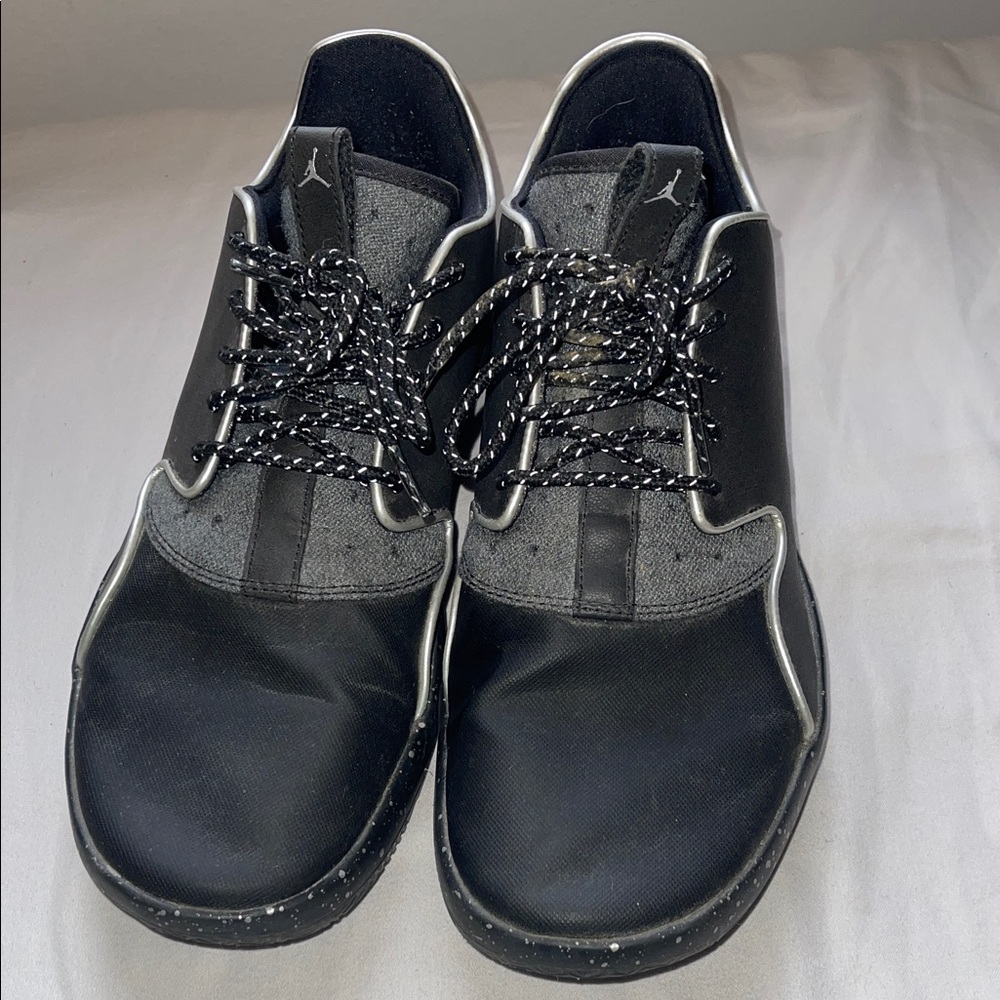 Jordan Eclipse Mens 9